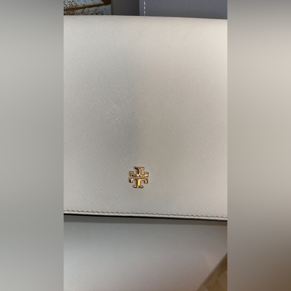 Tory Burch Ivory Crossbody Bag - Picture 6 of 10